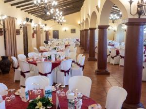 Charming House in Hornachuelos with Shared Pool