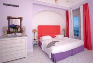 Superior Double Room with Sea View and Balcony