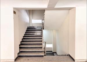 Signature Flat 2 Rooms 2 washrooms Parking Lift Tapovan