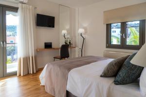 Almyros Beach Residences
