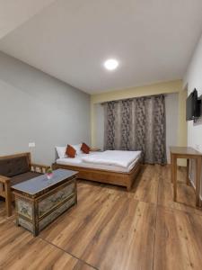 Trikaya Retreat by Grace