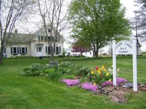 Clary Lake Bed and Breakfast - Waldoboro