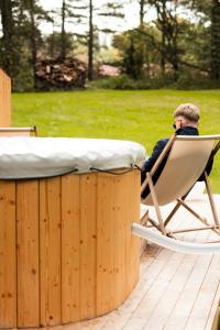 Etnika Zen Forest Cabin with Hot Tub
