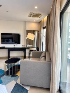 Apartment view City - Hồ bơi vô cực