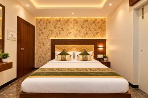 Hotel Arvind- Glitz Hospitality Thane Railway Station