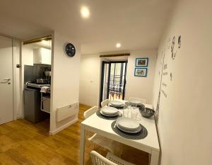 Maletto 1 Room apartement
