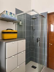 Renovated Apartment, AC in Every Room, 2 Private Parking Spaces