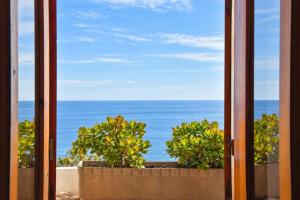 Jardines de Karine by Aguilarent
