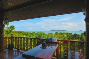 Koh Phaluai Eco Resort พลวยอีโค่ รีสอร์ท