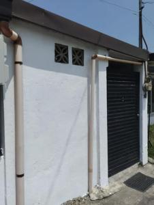 Vins Studio near DRMC City Hall ePark