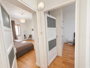 Elegant Apartment in Rome - near Jonio Metro Station