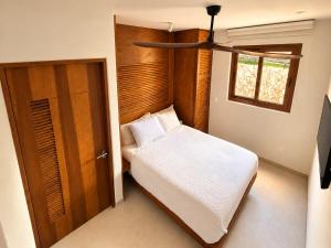 Ocean View, Private Pool, Beach walk, 4 bedrooms