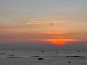 ASPIRE - Seaview Staycation at Del Pilar Malate