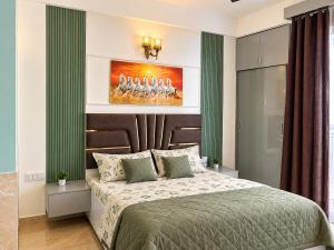 The Calista Peaceful Couples Stay & Office Nook