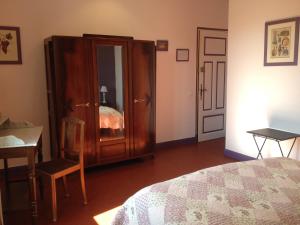 B&B / Chambres d'hotes Mas la Cigaliere : Chambre Double - Vue sur Jardin