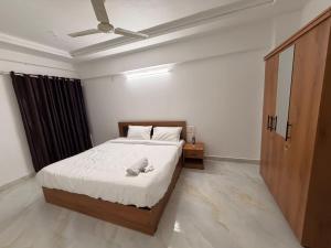 Rivayn Suites