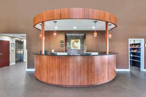 Comfort Suites Wilson - I - 95