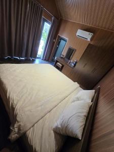 Mays Homestay - Garden Retreat