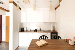 Apartamenty z oddzielną sypialnią - parking w cenie - IZBY PODHALAŃSKIE