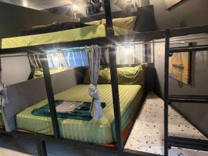 SEAPINE Hostel