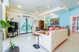 Chongko 4 Bed Villa, Few Minutes To Rawai