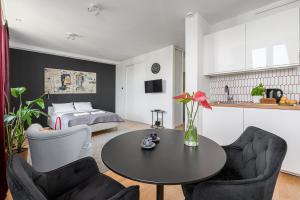 ShortStayPoland Aleje Jerozolimskie B221