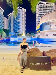 Azure staycation vibes by bel07