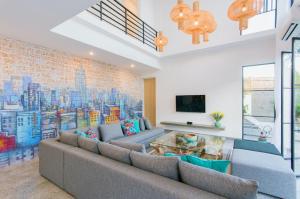Velora Villa Mahabs