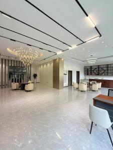 1BR in Kileleshwa with a Work Station, Pool & Gym