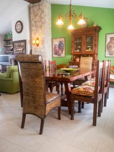 Charming house in Úbeda + pool