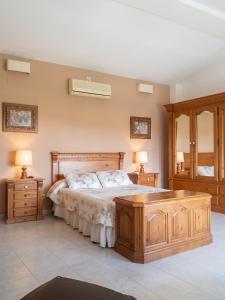 Charming house in Úbeda + pool