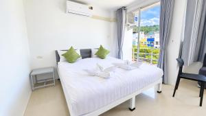 Hamana Patong House