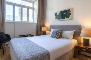 Design 2BR Duplex with AC by LovelyStay