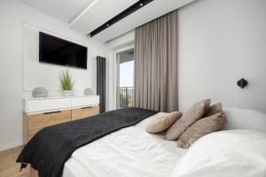 Nowoczesny Apartament z Balkonem Kielce Zgoda 20 by Heyrent
