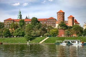 Wawel Apartments Riverside Castle