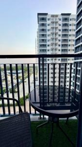 Amara & Brielle Haven at SMDC style Condo