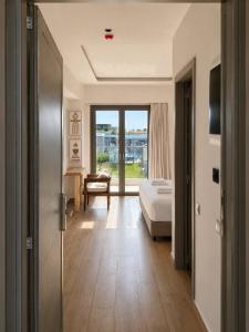 Nomad Slow Living "Adults Only"