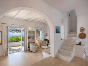 Dafni House - Cycladic dwelling