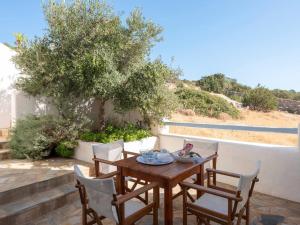Dafni House - Cycladic dwelling