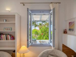 Dafni House - Cycladic dwelling