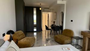 Mac Suites By Gloove