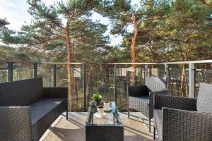 Cedzyna Stylish Apartment Surrounded by Nature Private Sauna & Parking by Noclegi Renters