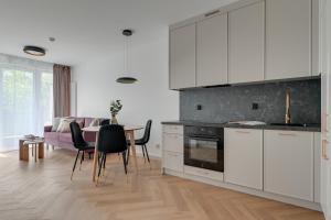 Portovo II Apartments Close to Old Town by Lion Apartments