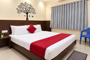 Hotel Kanak Mahalaxmi Satyug Guest House
