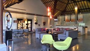 Rouge - Private Villa Condense