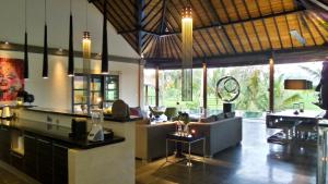 Rouge - Private Villa Condense