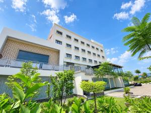 Lakeside Hotel Bekasi