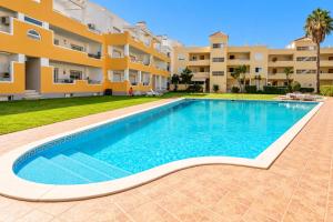 Centralgarve - Spacious & Elegant - Vilamoura w Pool - Jacarandás