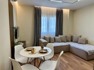 MAJA Central Apartments - 10 min walk to city center