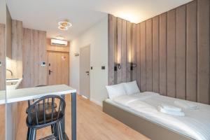 Global Park Pet Friendly Studio by BookingHost